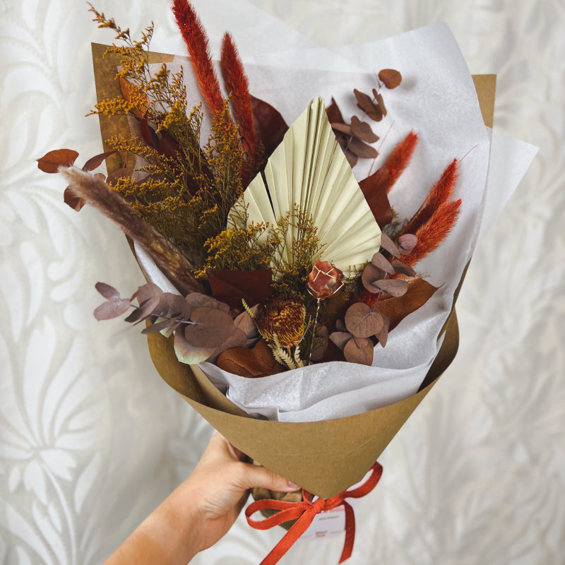 Raw Carnelian: Crystalline Dried Bouquet